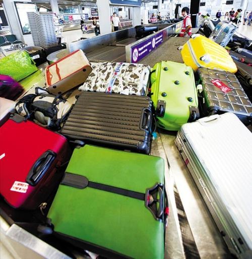 飛機(jī)托運(yùn)0.jpg 飛機(jī)托運(yùn)0.jpg